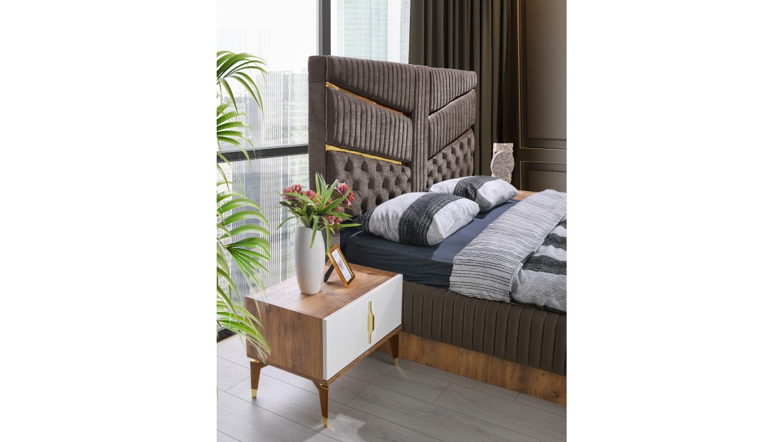 Yatak odası Takımı 4